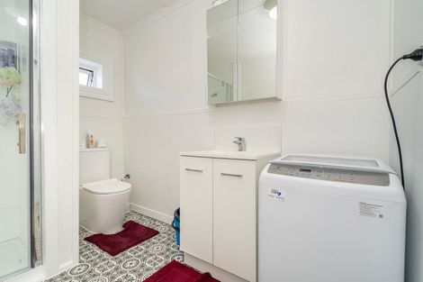 Photo of property in 77 Elgin Road, Mornington, Dunedin, 9011