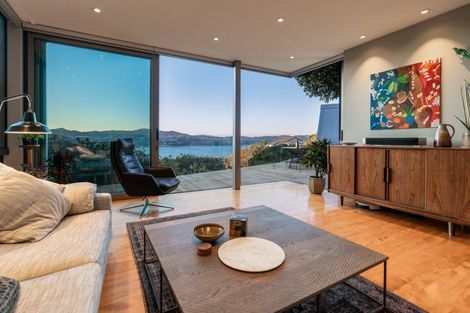 Photo of property in 77 Palliser Road, Roseneath, Wellington, 6011