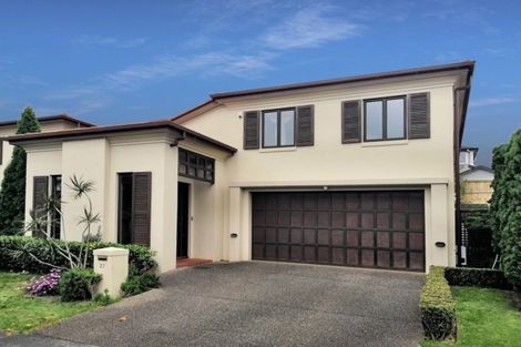 Photo of property in 27 Bridgefield Crescent, Flat Bush, Auckland, 2016