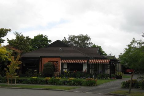 Photo of property in 12 Swithland Place, Avonhead, Christchurch, 8042