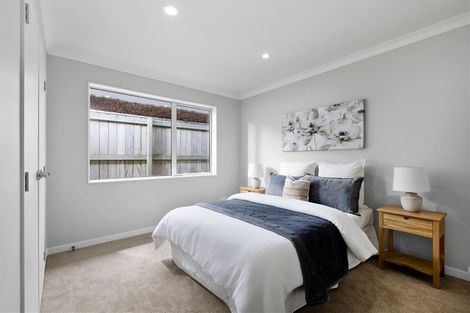 Photo of property in 6 Coote Way, Kumeu, 0810