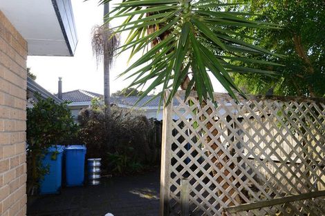 Photo of property in 127 Settlement Road, Papakura, 2110