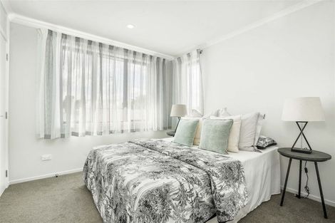 Photo of property in 18 Sheridan Street, Silverdale, Hamilton, 3216