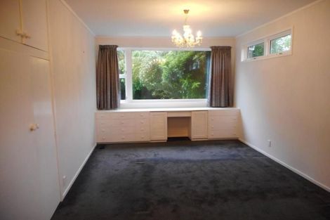 Photo of property in 9 Newcombe Crescent, Karori, Wellington, 6012