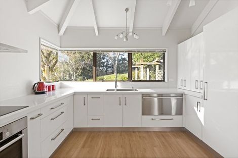 Photo of property in 6 Nilgiri Road, Poraiti, Napier, 4182