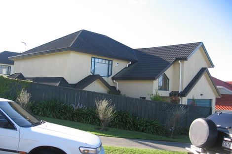 Photo of property in 18 Derry Hill, Churton Park, Wellington, 6037