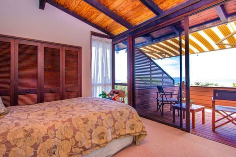 Photo of property in 60 Pacific Parade, Army Bay, Whangaparaoa, 0930