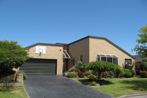 Photo of property in 10 Huntingdon Place Avonhead Christchurch City