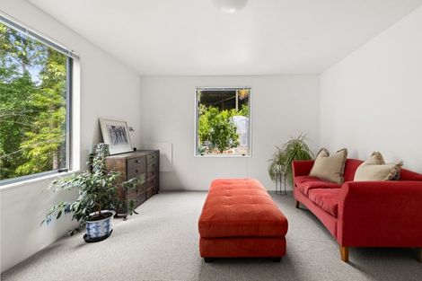 Photo of property in 27a Hikanui Drive, Havelock North, 4130