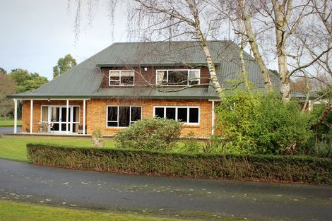 Photo of property in 64 Richmond Road, Carterton, 5713