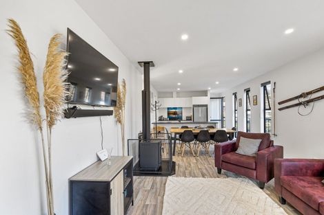 Photo of property in 25 Miro Park Lane, Ohakune, 4625