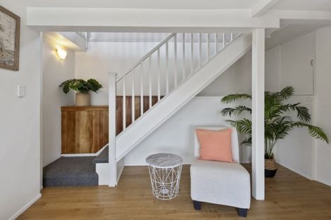 Photo of property in 15 Thomson Avenue, Dinsdale, Hamilton, 3204