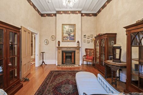 Photo of property in 41 Stanley Point Road, Stanley Point, Auckland, 0624