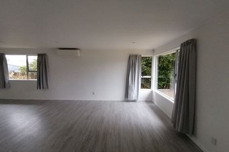 Photo of property in 2/7 Ririno Place, Manurewa, Auckland, 2102