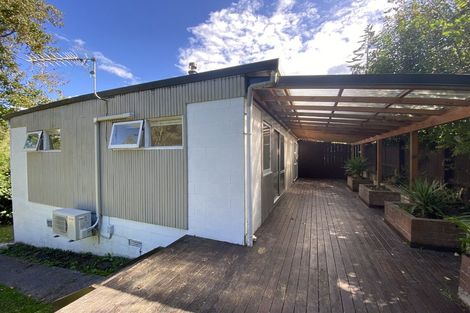 Photo of property in 2/58 Peach Road, Glenfield, Auckland, 0629