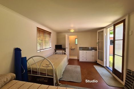 Photo of property in 40 Driving Creek Road, Coromandel, 3506