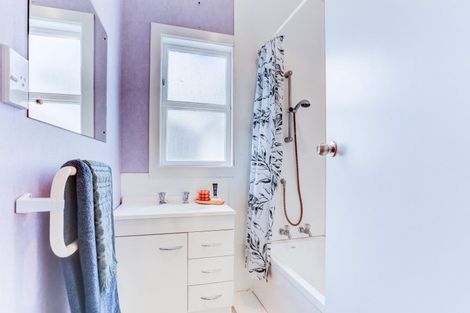 Photo of property in 18 Mahoney Street, Whanganui East, Whanganui, 4500