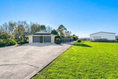 Photo of property in 1 Tourist Road, Clevedon, 2582