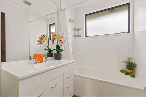 Photo of property in 2b Tui Avenue, Forest Lake, Hamilton, 3200