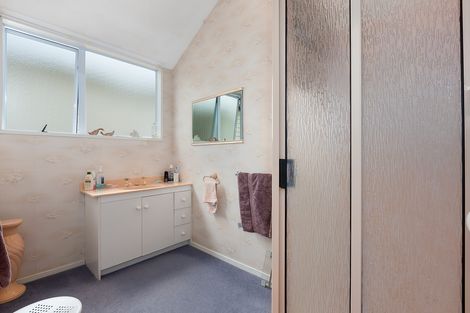 Photo of property in 2 Kings Avenue, South Dunedin, Dunedin, 9012