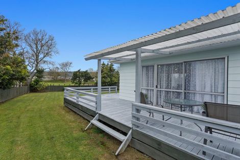 Photo of property in 52 Awatapu Drive, Whakatane, 3120