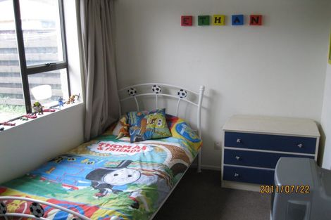 Photo of property in 15a Craddock Street, Waterloo, Lower Hutt, 5011