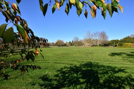 Photo of property in 2121e River Road, Horsham Downs, Hamilton, 3281