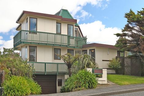 Photo of property in 167 Orangi Kaupapa Road, Northland, Wellington, 6012
