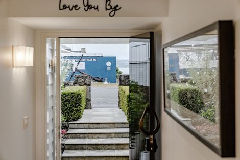 Photo of property in 20 King Edward Parade, Devonport, Auckland, 0624