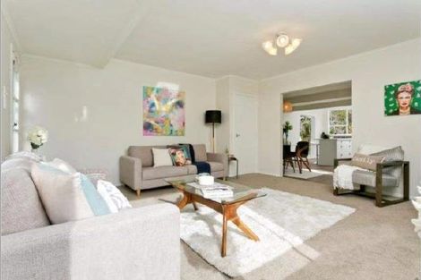 Photo of property in 66 County Road, Torbay, Auckland, 0630