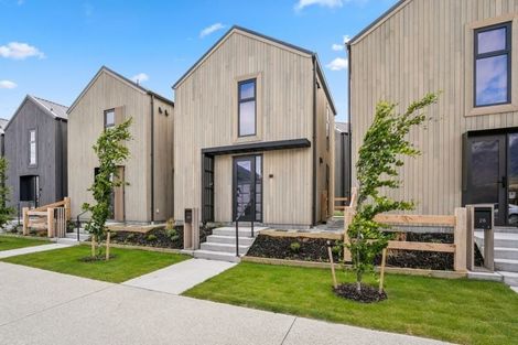 Photo of property in 28 Shearers Drive, Frankton, Queenstown, 9300