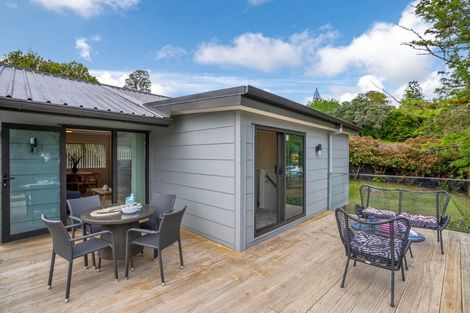 Photo of property in 10 Eagleson Street, Northcross, Auckland, 0632