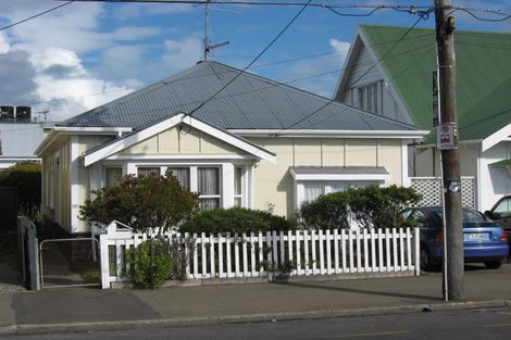 Photo of property in 118 Rongotai Road, Kilbirnie, Wellington, 6022