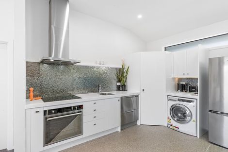 Photo of property in 27 Watts Road, Fernhill, Queenstown, 9300