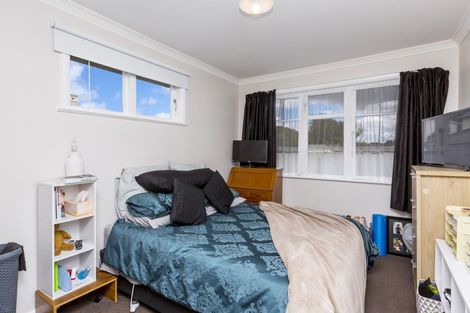 Photo of property in 61 Hikurangi Street, Trentham, Upper Hutt, 5018