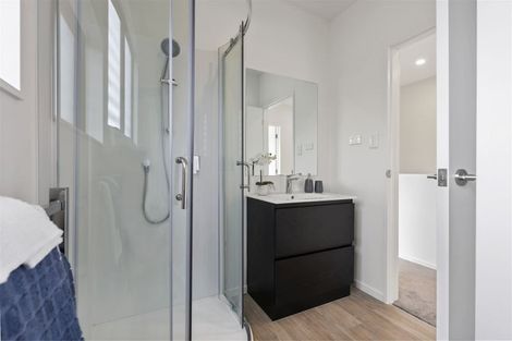 Photo of property in 61d Andrew Road, Howick, Auckland, 2010