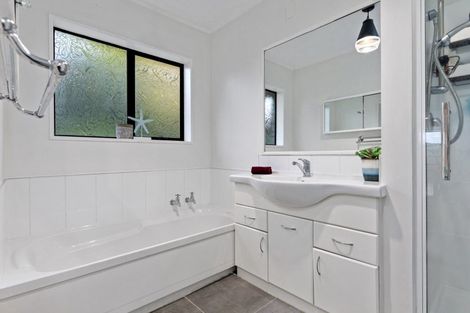 Photo of property in 9 Sefton Street, Ohauiti, Tauranga, 3112