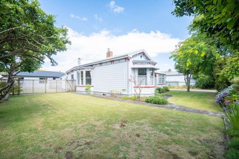 Photo of property in 16 Lombard Street, Palmerston North, 4410
