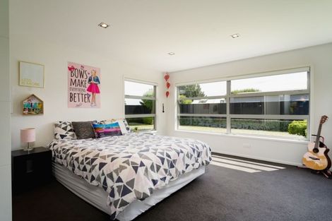 Photo of property in 13 William James Close, Mosgiel, 9024