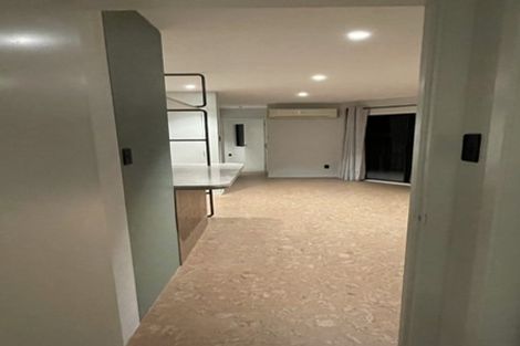 Photo of property in 7 Cromwell Place, Pukekohe, 2120