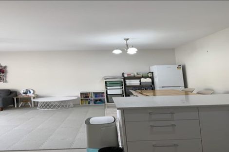 Photo of property in 9 Mangerton Lane, East Tamaki Heights, Auckland, 2016