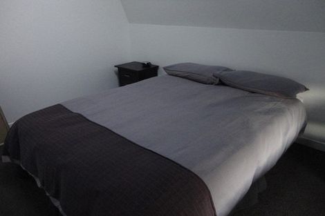 Photo of property in 105 Rongotai Road, Kilbirnie, Wellington, 6022