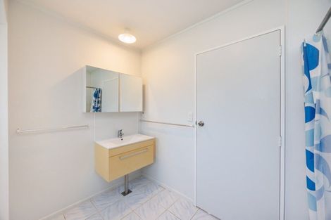 Photo of property in 65 Himatangi Street, Himatangi Beach, Foxton, 4891