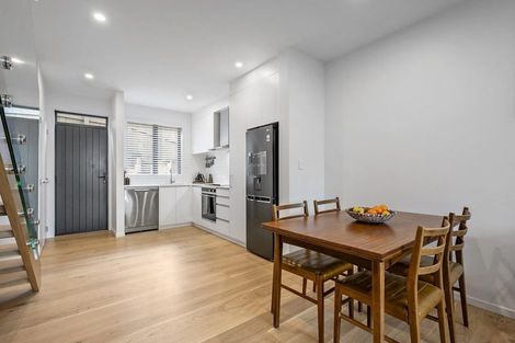 Photo of property in 8c Ferry Road, Days Bay, Lower Hutt, 5013