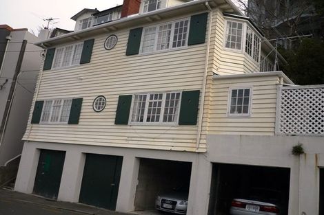 Photo of property in 22a Clifton Terrace, Kelburn, Wellington, 6012