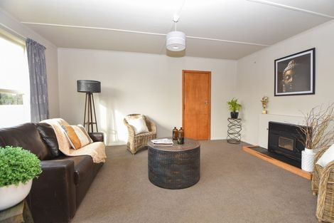 Photo of property in 9 Charles Street, Carterton, 5713