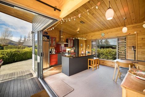 Photo of property in 56 Charles Court, Lake Hawea, Wanaka, 9382