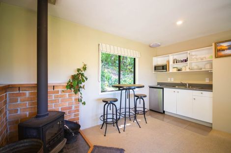 Photo of property in 6888i Christchurch Akaroa Road, Takamatua, 7581