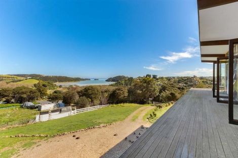 Photo of property in 1a Erua Road, Ostend, Waiheke Island, 1081