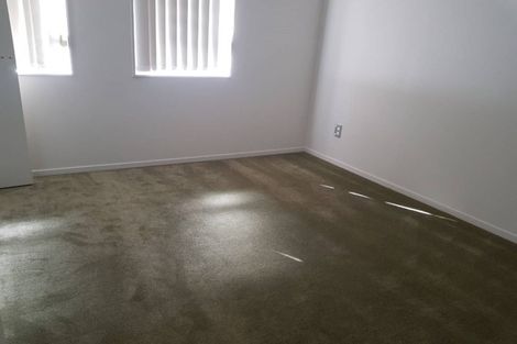 Photo of property in 11/4 Wallson Crescent, Wiri, Auckland, 2104